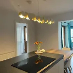 Ev Friendly & Stylish Sleeps 7 *