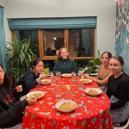 Ev Friendly & Stylish Sleeps 7 Vakantiehuis *