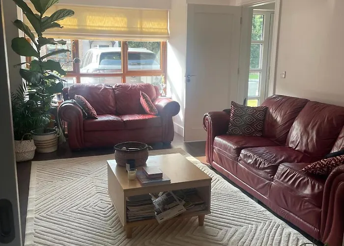 Ev Friendly & Stylish Sleeps 7 *