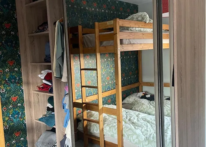 Tatil Evi Ev Friendly & Stylish Sleeps 7 *