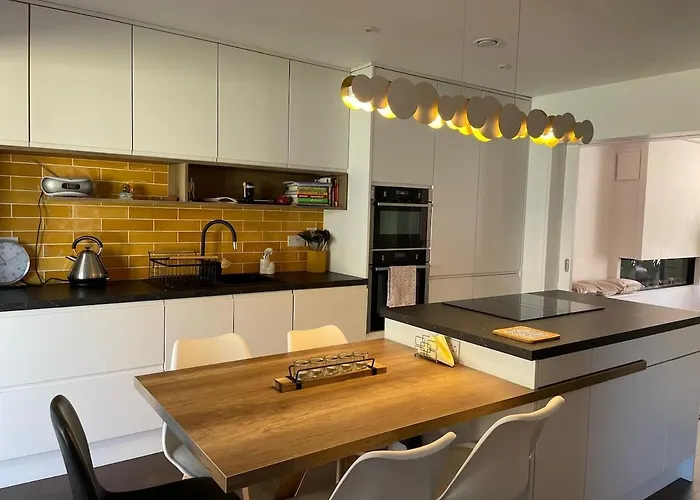 Ev Friendly & Stylish Sleeps 7 * Dunmore East