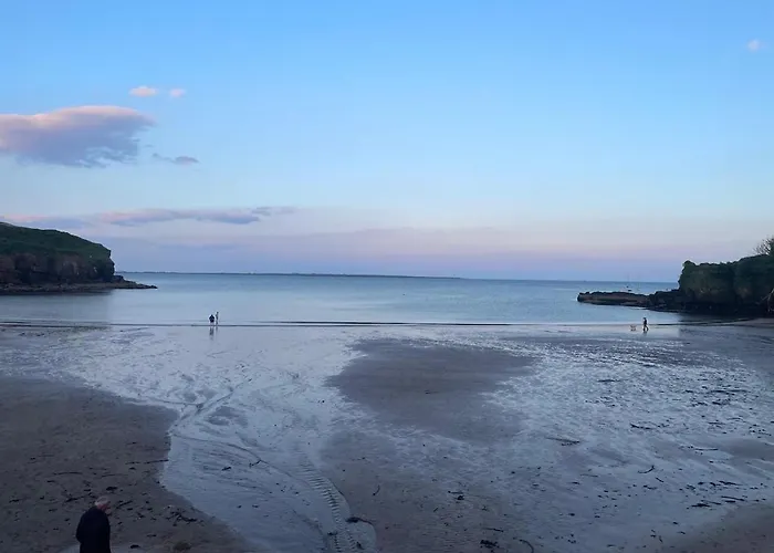 Дом отдыха Ev Friendly & Stylish Sleeps 7 *